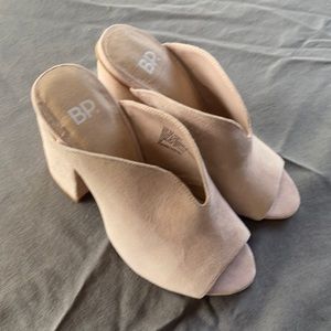 New BP. Heels size 5